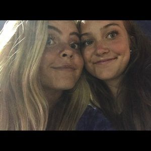 Meet your Posher, Avery